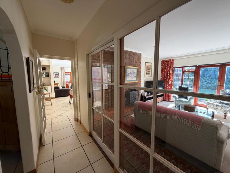 To Let 3 Bedroom Property for Rent in Constantia Upper Western Cape